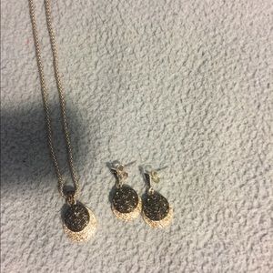 Set jewelry